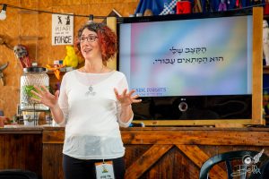 הקצב שלי הוא המתאים עבורי. חלי פודה וקלפי הרייקי